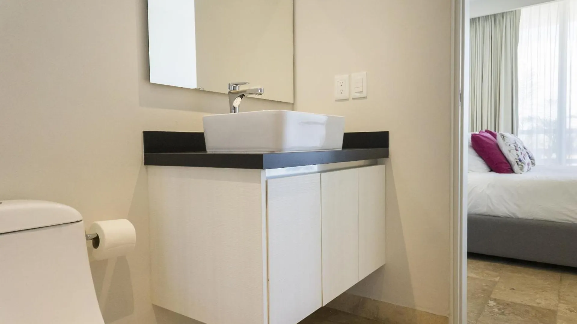 פלאייה דל כרמן Tropic Playa Apartments מקסיקו